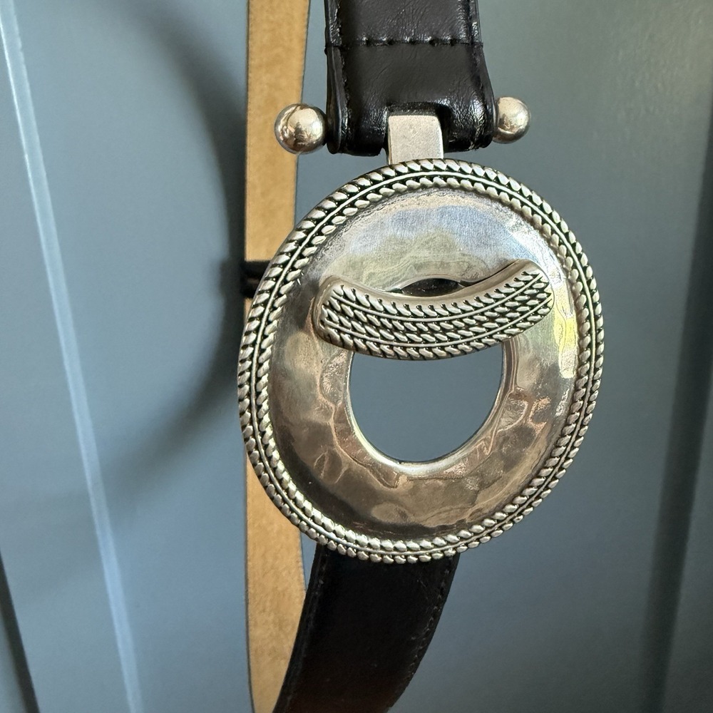 Vintage Black Leather Western Toggle Belt Silver Hammered Buckle Women's M/L - Picture 2 of 6